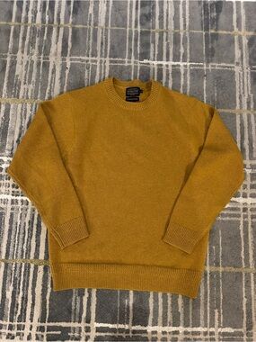 Pendleton Men's Mustard Gold Crewneck Wool Sweater